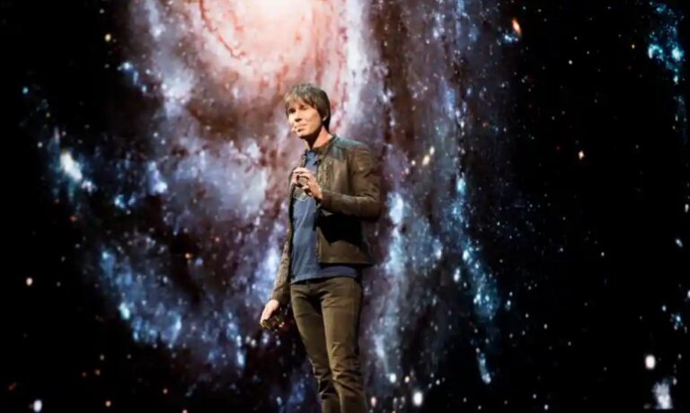 Earth’s demise could rid galaxy of meaning, warns Brian Cox ahead of Cop26
