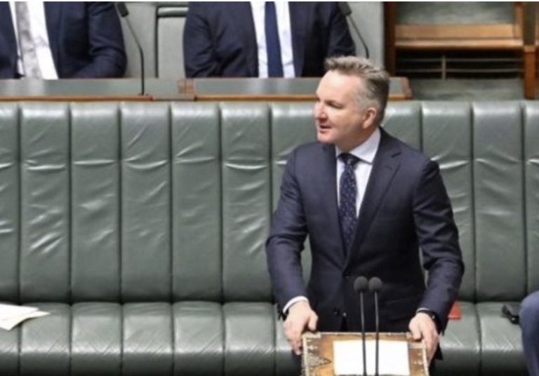 Australia Moves to Enshrine Climate Targets into Law