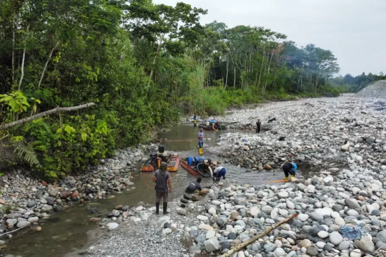 Ecuador: Indigenous Villages Fight ‘Devastating’ Mining Activity