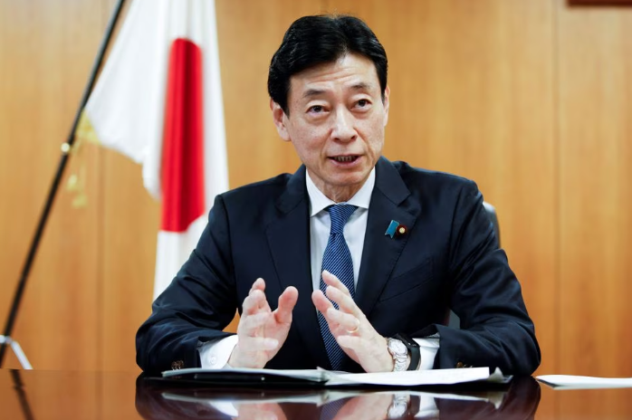 Japan wants G7 agreement to accelerate decarbonisation efforts