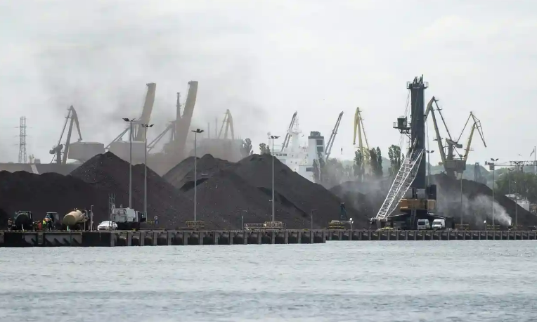 Greenhouse gas emissions from global energy industry still rising – report