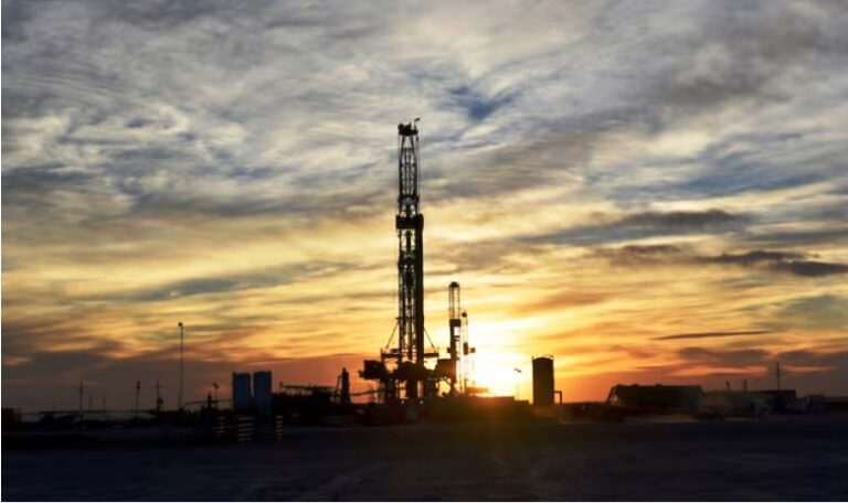 Fossil fuel use, emissions hit records in 2023, report says