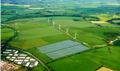 Solar and wind ‘will miss 2030 clean energy target without £48bn funding’