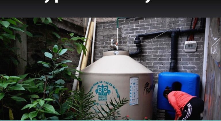 In Mexico City, women water harvesters help make up for drought and dicey public water system