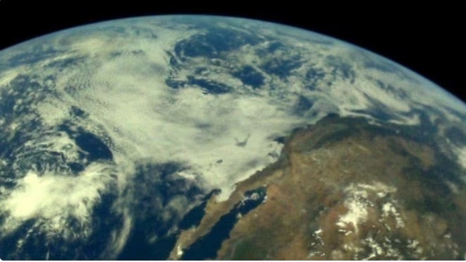 Seaweed farming brings hope to Kenyan villagers hit by climate change