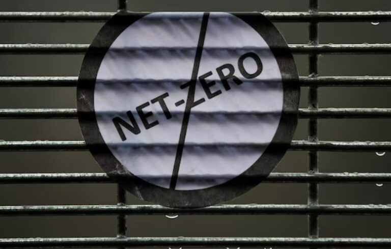 Banks vote to loosen climate coalition membership rules