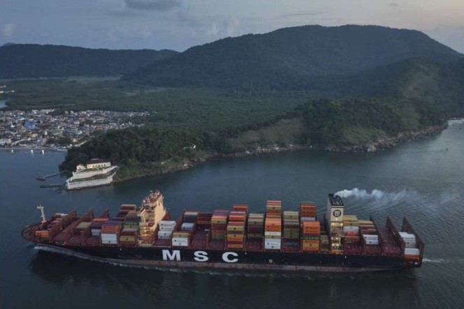 Here’s what to know about nations considering the 1st global tax on emissions for shipping