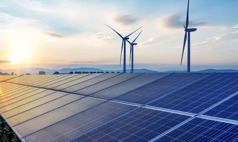 Solar becomes Europe’s main energy source in June: consultants