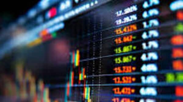 Fossil Fuels Set to Fill Europe’s Power Gap as Wind Plunges