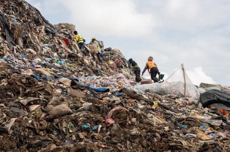 Plastic credits: A ‘false solution’ or the answer to global plastic waste?