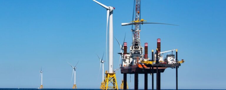 Potential wind slowdown threatens renewable energy and fuels heat domes