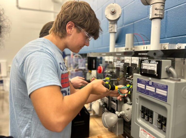 The greening of career education: US students learn new skills as climate crisis intensifies