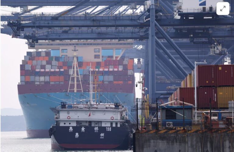 Global shipping industry sticks with green investments, despite carbon price delay