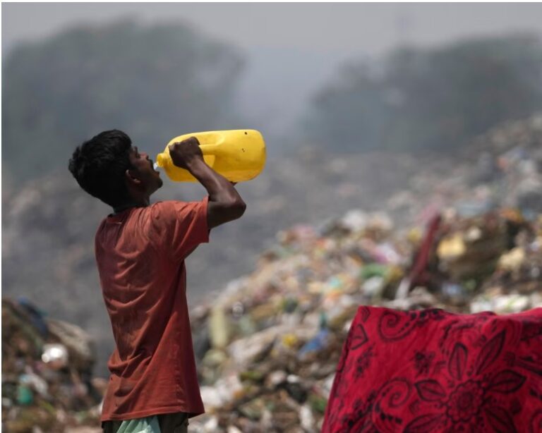‘A sobering preview’: extreme heat now affects one in three people globally, study finds